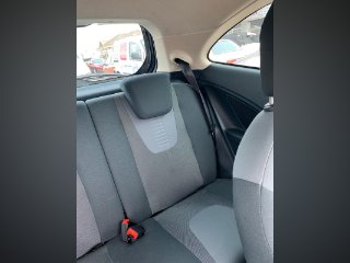 /photos/974/7135e2ec-036b-9150-320f-94abcbe2d226_i320x240.jpg