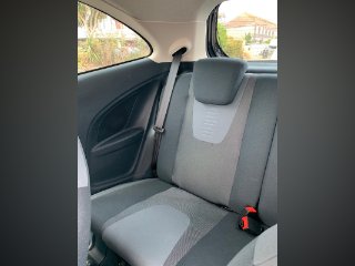 /photos/974/933e6a48-304a-aaa0-854c-713484e84ba0_i320x240.jpg