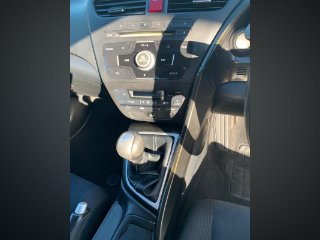 /photos/974/97d7ace8-34ae-4b3f-aca3-1d1fa48ac815_i320x240.jpg